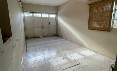 CASA EN VENTA BARRIO TORTUGUITAS
