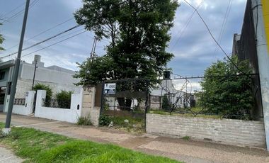 CASA A RECICLAR  EN VENTA EN AVENIDA ZANNI