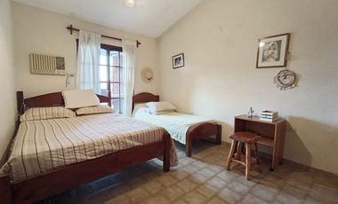 HERMOSA CASA - ZONA SANTA TERESITA -