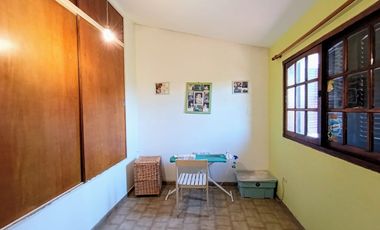 HERMOSA CASA - ZONA SANTA TERESITA -