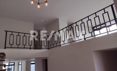 CASA EN VENTA EN BAJA MALIBU (SECCION LOMAS)