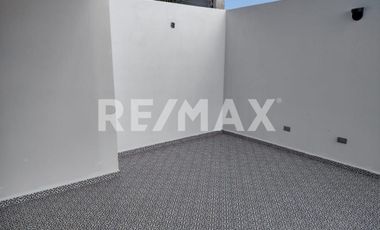CASA EN VENTA EN BAJA MALIBU (SECCION LOMAS)