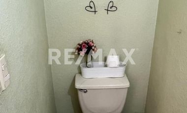 CASA EN VENTA LOMAS DE LA PRESA