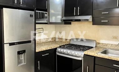 CASA EN VENTA LOMAS DE LA PRESA