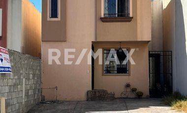 CASA EN VENTA LOMAS DE LA PRESA