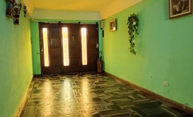 Casa 4 ambientes en Lanús Este