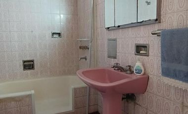 Casa 4 ambientes en Lanús Este