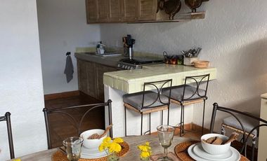 CASA EN VENTA EN VALLE DE BRAVO