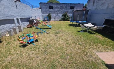 Casa en  2n Plantas Con Gran Fondo Libre