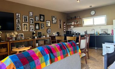 CASA A LA VENTA EN ZONA BAEZ Y AVENIDA EJERCITO