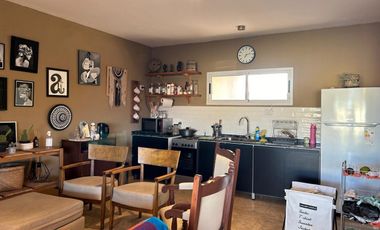 CASA A LA VENTA EN ZONA BAEZ Y AVENIDA EJERCITO