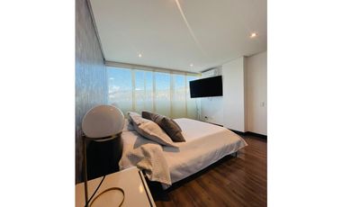 venta penthouse amoblado milla de oro Medellin