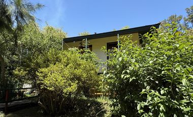 Casa en  venta en el Delta de Tigre sobre arroyo Caraguata