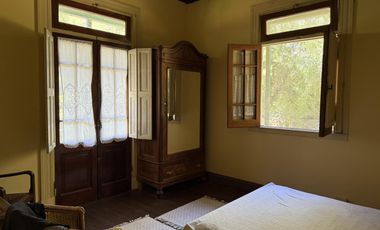Casa en  venta en el Delta de Tigre sobre arroyo Caraguata