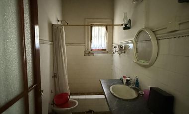 Casa en  venta en el Delta de Tigre sobre arroyo Caraguata