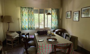 Casa en  venta en el Delta de Tigre sobre arroyo Caraguata
