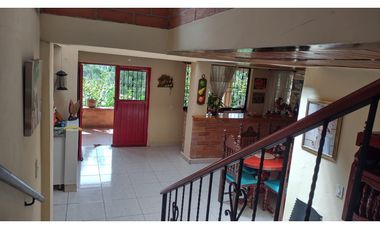 Vendo casa/finca Caldas Antioquia