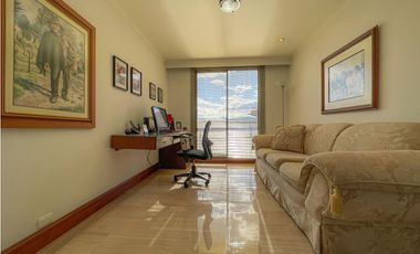 APARTAMENTO EN ARRIENDO EN EL POBLADO MEDELLN