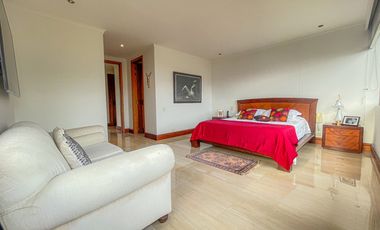 APARTAMENTO EN ARRIENDO EN EL POBLADO MEDELLN