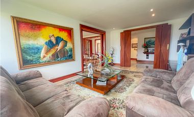 APARTAMENTO EN ARRIENDO EN EL POBLADO MEDELLN