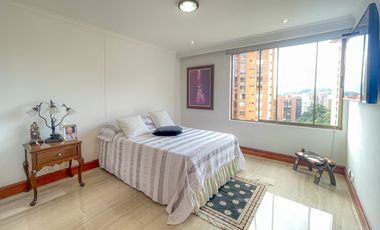 APARTAMENTO EN ARRIENDO EN EL POBLADO MEDELLN