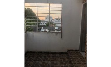 OFICINA DISPONIBLE PARA ARRIENDO BARRIO CENTRO