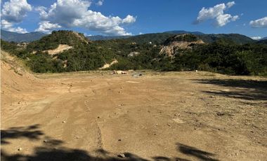 EN VENTA LOTE EN SAN JERÓNIMO ANTIOQUIA