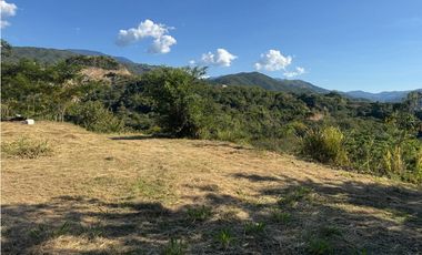 EN VENTA LOTE EN SAN JERÓNIMO ANTIOQUIA