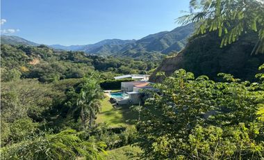 EN VENTA LOTE EN SAN JERÓNIMO ANTIOQUIA