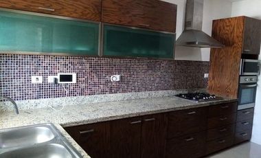 SE RENTA CASA EN FRACC AZUL