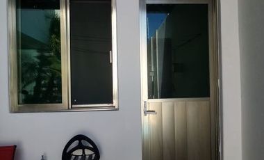 SE RENTA CASA EN FRACC AZUL