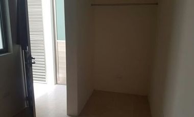 SE RENTA CASA EN FRACC AZUL