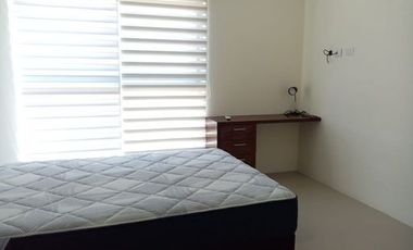 SE RENTA CASA EN FRACC AZUL