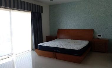 SE RENTA CASA EN FRACC AZUL