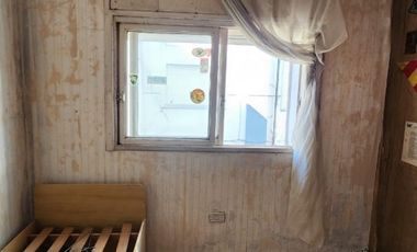 DEPARTAMENTO EN VENTA EN CALLE URQUIZA 1264  (A RECICLAR )