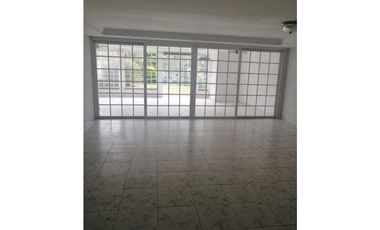 VENTA CASA EN BETANIA CLUB X 400 MT2 ¡PRECIO NEGOCIABLE! YM