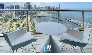 Venta de Apartamento en Avenida Balboa PH Yacht Club