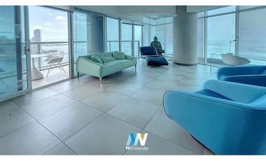 Venta de Apartamento en Avenida Balboa PH Yacht Club