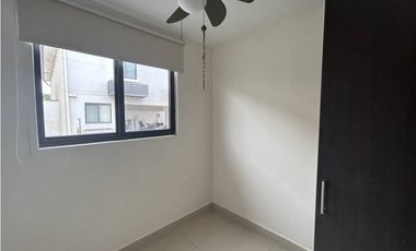 VENDO CASA EN HOWARD EN RIVER VALLEY