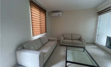 VENDO CASA EN HOWARD EN RIVER VALLEY