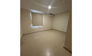 VENDO CASA EN HOWARD EN RIVER VALLEY