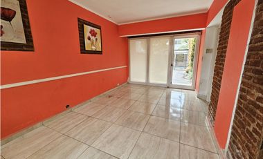 venta CASA PH AL FRENTE 3 AMBIENTES y MEDIO 162M2 RECICLADOTOMO MENOR