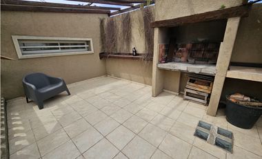 venta CASA PH AL FRENTE 3 AMBIENTES y MEDIO 162M2 RECICLADOTOMO MENOR