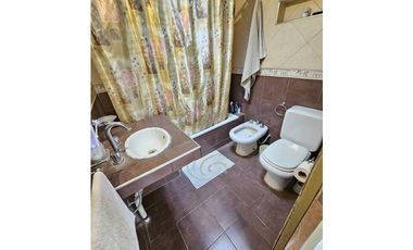 venta CASA PH AL FRENTE 3 AMBIENTES y MEDIO 162M2 RECICLADOTOMO MENOR