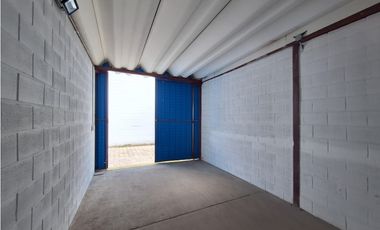 Ponceano, Bodega- Galpón en Renta, 37m2, 1 Ambiente