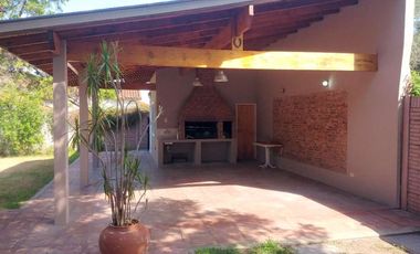 Chalet en venta en Barrio Corimayo