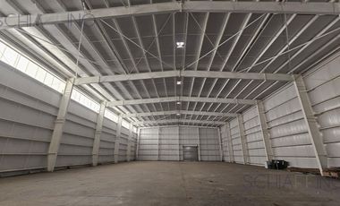 Nave industrial 1200 m2 en Alquiler en Parque Industrial Hudson