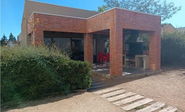 Se Vende Precioso Departamento Amoblado en Condominio Parque Curauma