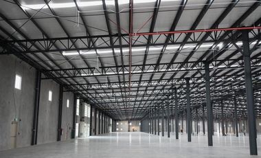Bodega / Nave Industrial en renta en Queretaro
