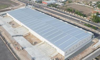 Bodega / Nave Industrial en renta en Queretaro